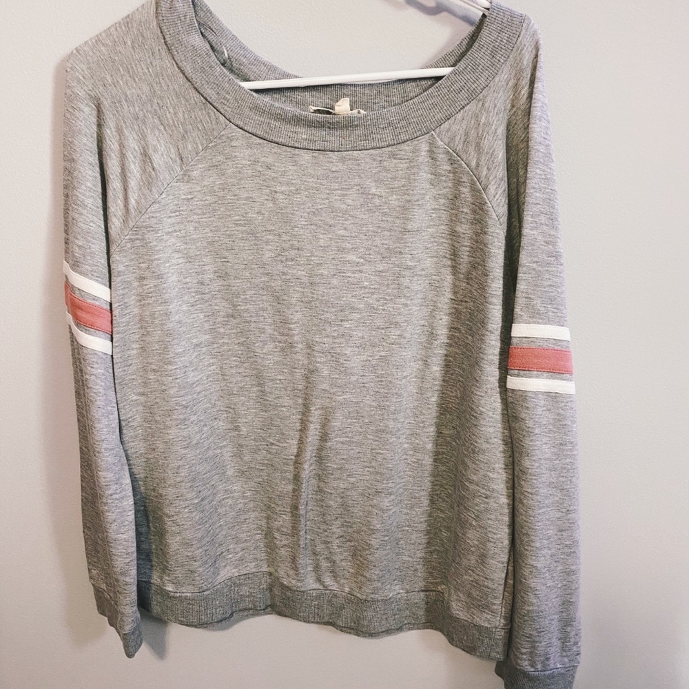 Gray Stretchy Sweater